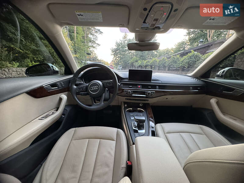 Седан Audi A4 2019 в Киеве