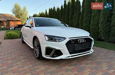 Универсал Audi A4 2020 в 