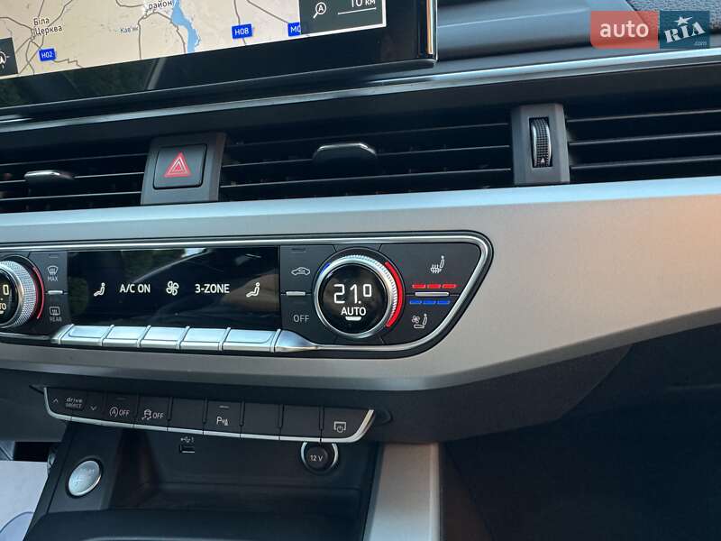 Универсал Audi A4 2020 в Киеве