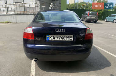 Седан Audi A4 2001 в 