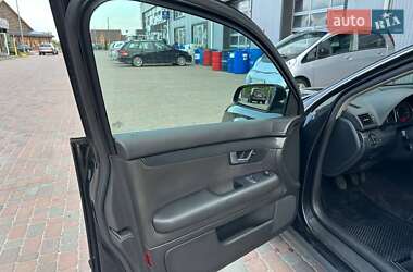 Седан Audi A4 2004 в 