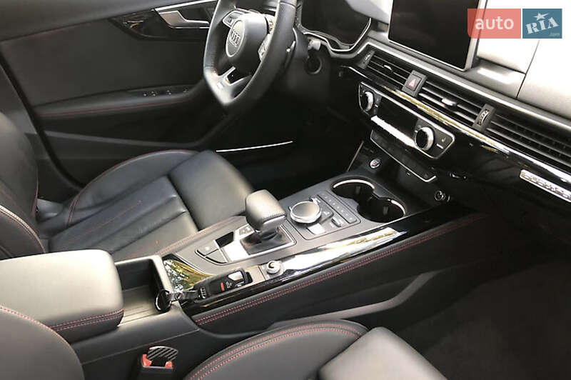 Седан Audi A4 2019 в Києві