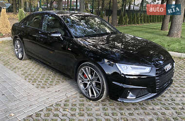 Седан Audi A4 2019 в Киеве