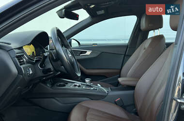 Седан Audi A4 2017 в 