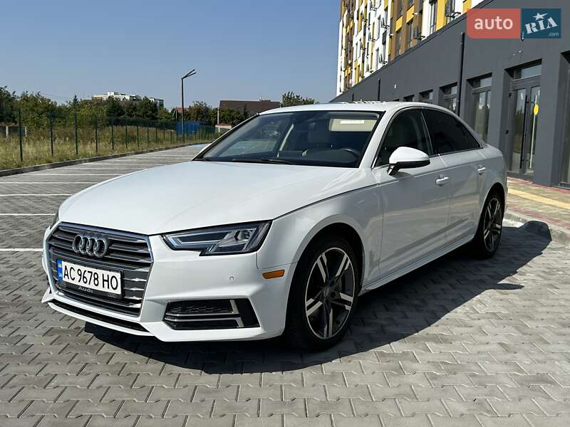 Седан Audi A4 2016 в Луцке
