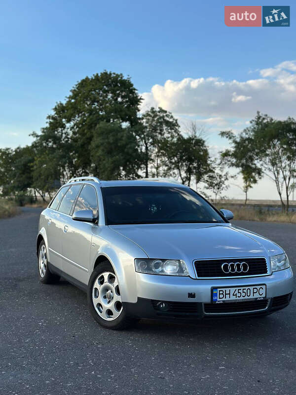 Универсал Audi A4 2002 в 