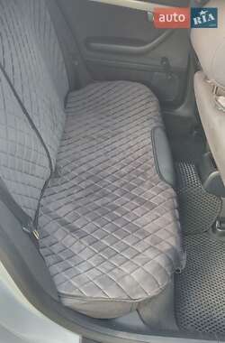 Универсал Audi A4 2004 в 