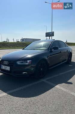 Седан Audi A4 2013 в Львове