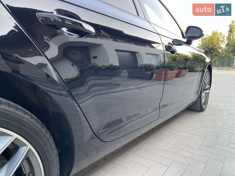 Седан Audi A4 2016 в Тернополе фото 21 Седан Audi A4 2016 в Тернополе