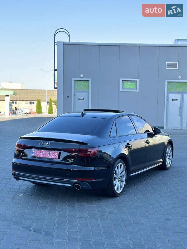 Седан Audi A4 2018 в Виннице