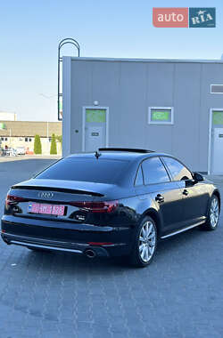 Седан Audi A4 2018 в 