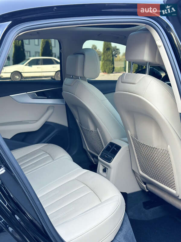 Седан Audi A4 2018 в Виннице