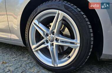 Универсал Audi A4 2018 в 