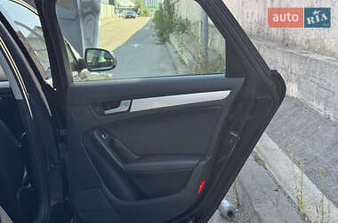 Седан Audi A4 2014 в 