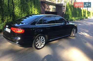 Седан Audi A4 2013 в 