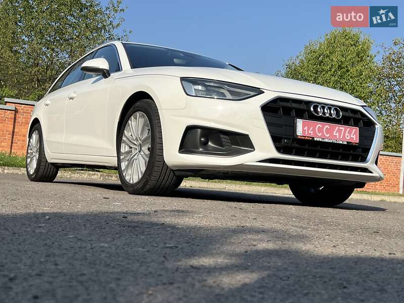 Универсал Audi A4 2021 в Дрогобыче