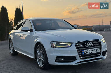 Седан Audi A4 2014 в 