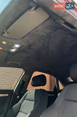 Седан Audi A4 2002 в 