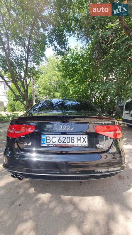 Седан Audi A4 2015 в Николаеве