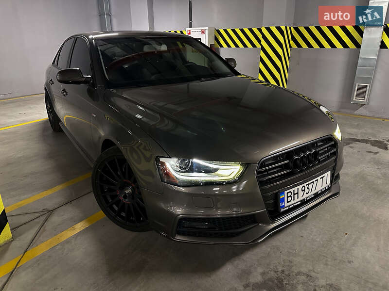 Седан Audi A4 2014 в Одессе
