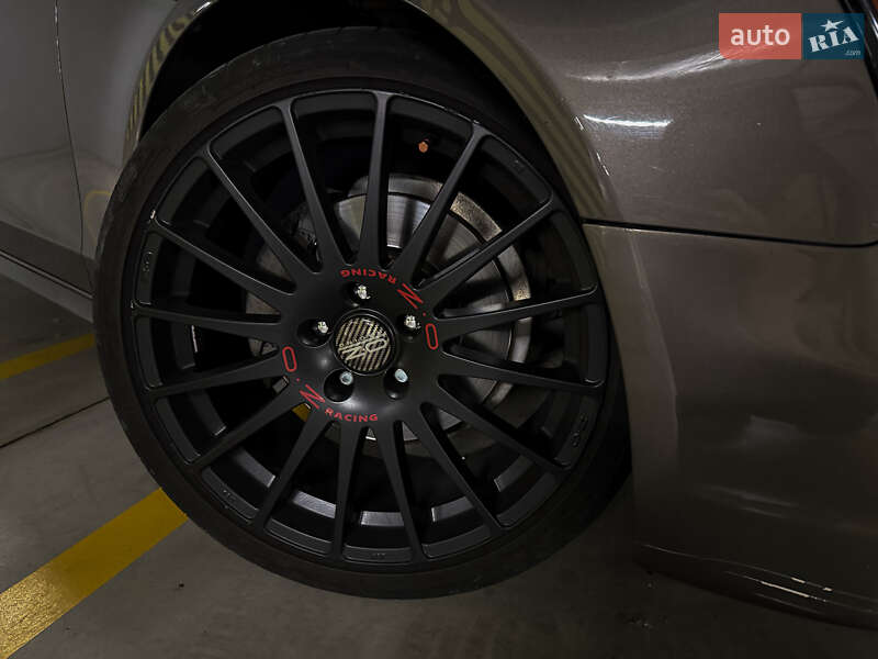 Седан Audi A4 2014 в Одессе