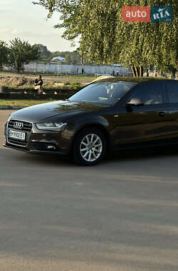 Седан Audi A4 2012 в Конотопе
