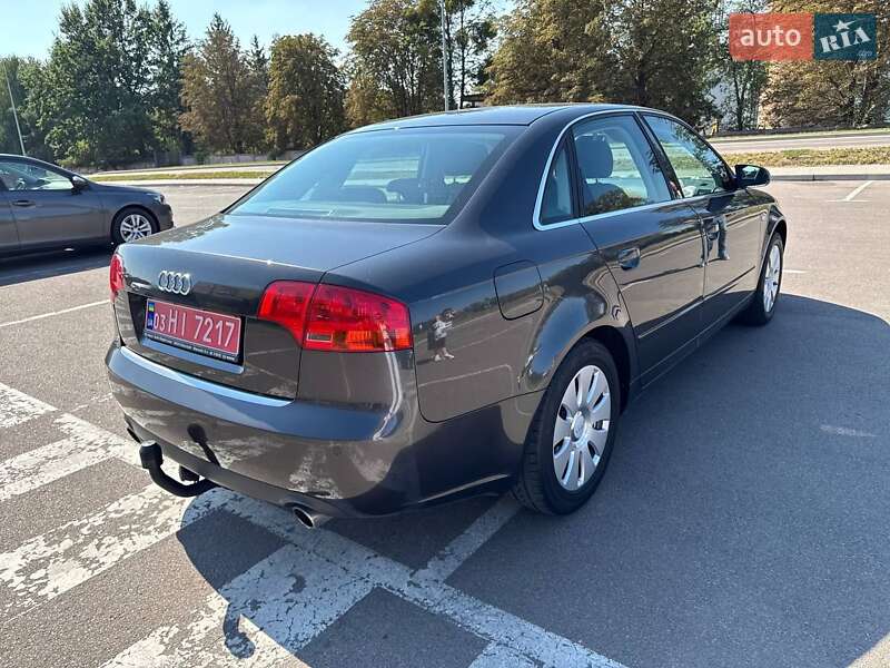 Седан Audi A4 2007 в Рівному