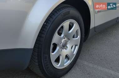 Седан Audi A4 2002 в 