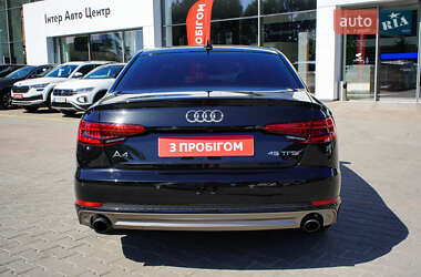 Седан Audi A4 2016 в 