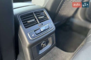 Седан Audi A4 2017 в 