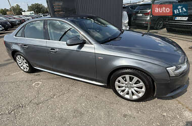 Седан Audi A4 2014 в 