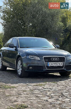 Седан Audi A4 2010 в Чернобае