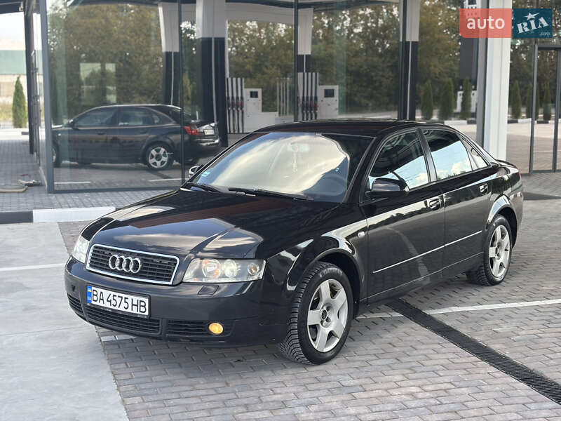 Седан Audi A4 2004 в Звягелі
