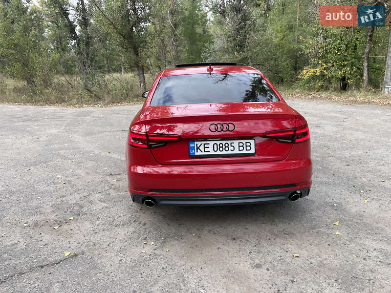 Седан Audi A4 2016 в Днепре
