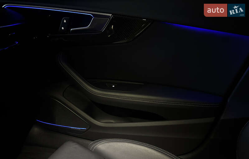Седан Audi A4 2022 в Киеве фото 22 Седан Audi A4 2022 в Киеве