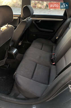 Универсал Audi A4 2002 в 