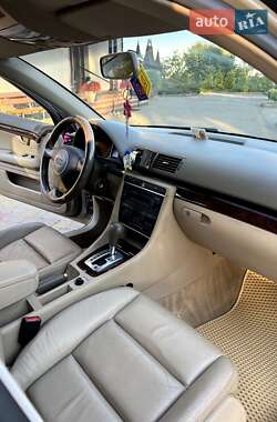 Універсал Audi A4 2004 в 