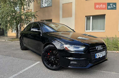 Седан Audi A4 2015 в Киеве