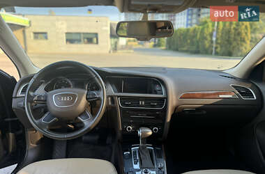 Седан Audi A4 2013 в 
