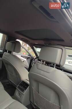 Седан Audi A4 2018 в 
