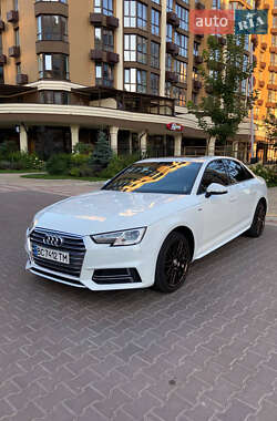 Седан Audi A4 2018 в 