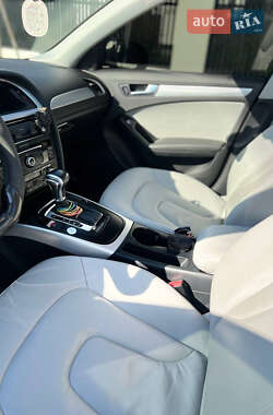 Седан Audi A4 2015 в 