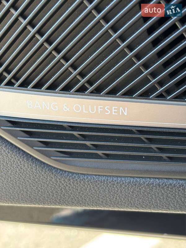 Седан Audi A4 2016 в Киеве фото 23 Седан Audi A4 2016 в Киеве