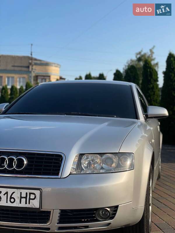 Седан Audi A4 2003 в Шепетівці