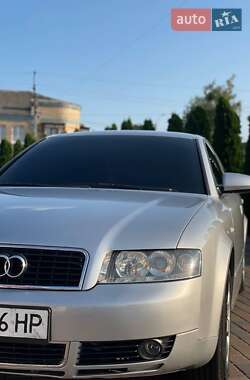 Седан Audi A4 2003 в 
