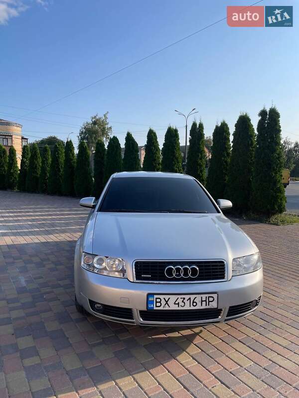 Седан Audi A4 2003 в Шепетівці
