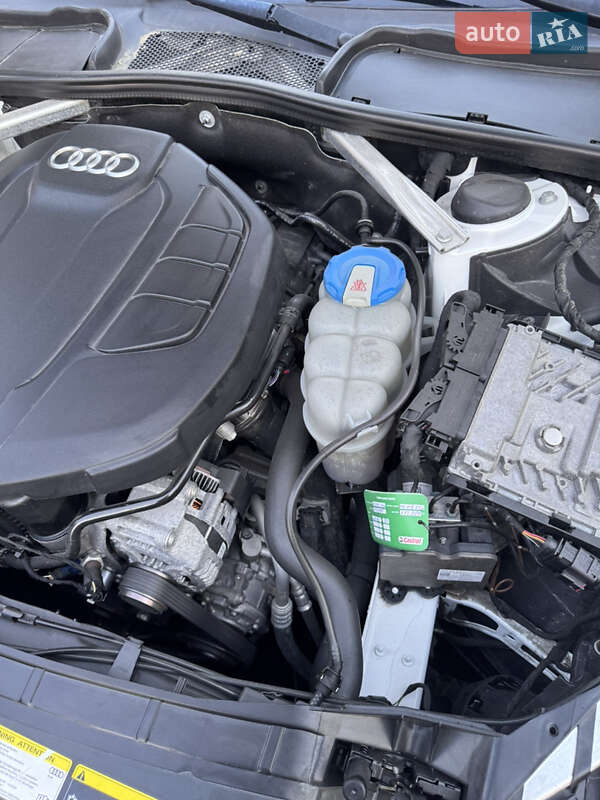 Седан Audi A4 2017 в Виноградове
