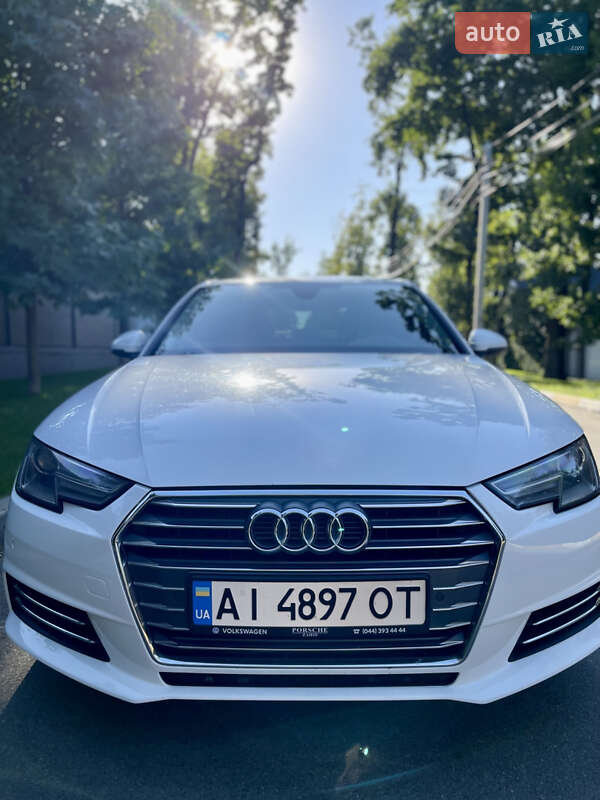 Седан Audi A4 2015 в Ирпене