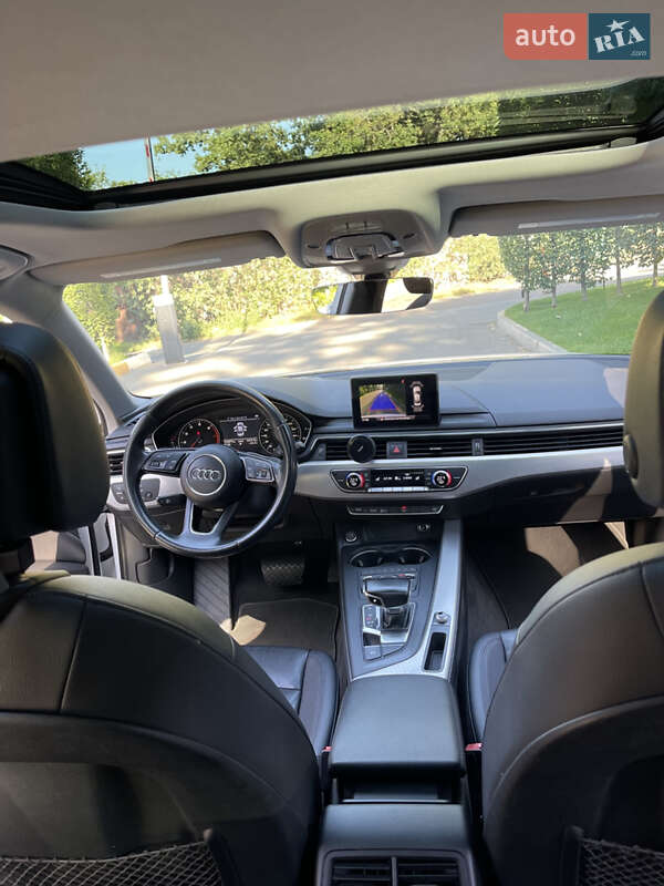 Седан Audi A4 2015 в Ірпені