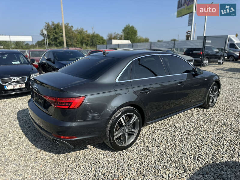 Седан Audi A4 2017 в Ивано-Франковске